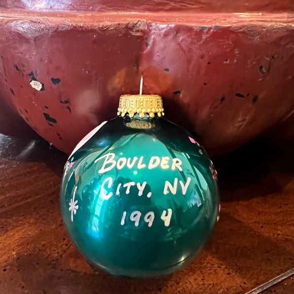 1994 Limited Edition Christmas ornament from Boulder City, titled "Peace," - Picture 3 of 10